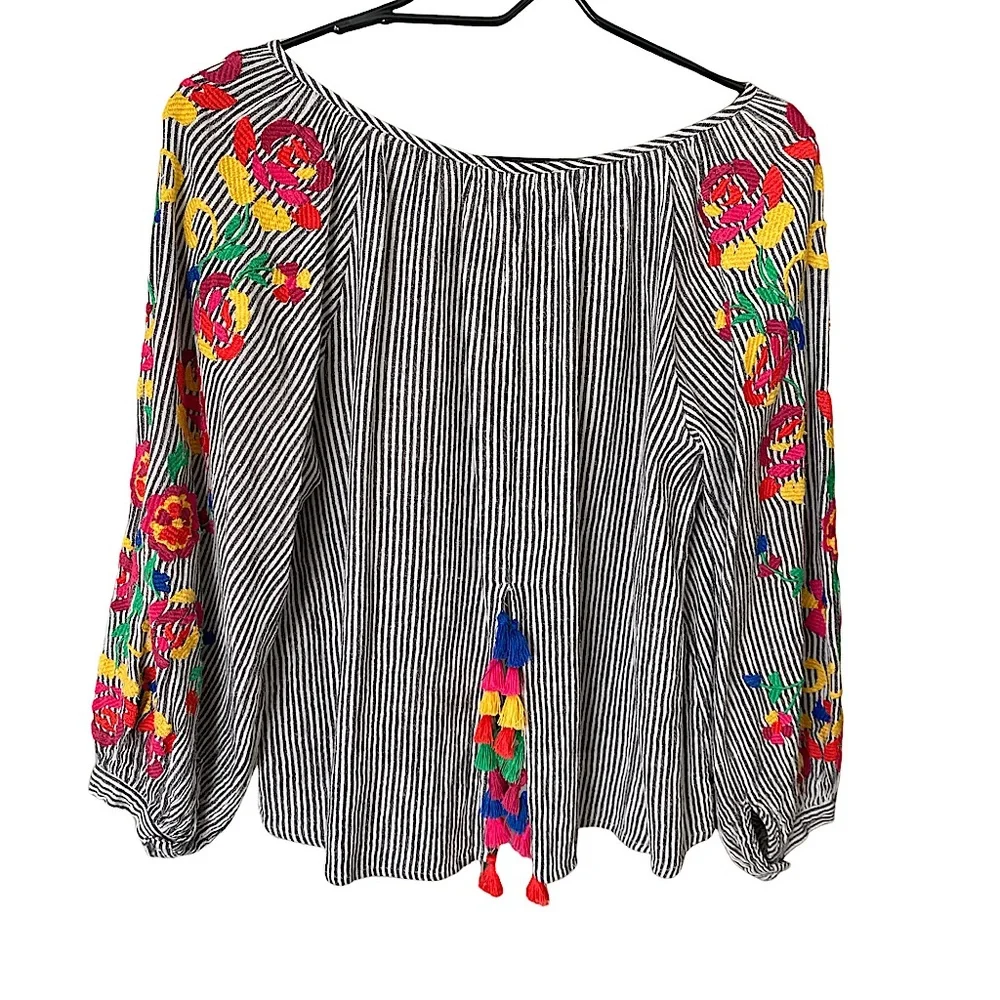 Anthropologie Embroidered Soleil Top by Floreat. Size Small. - Picture 4 of 10